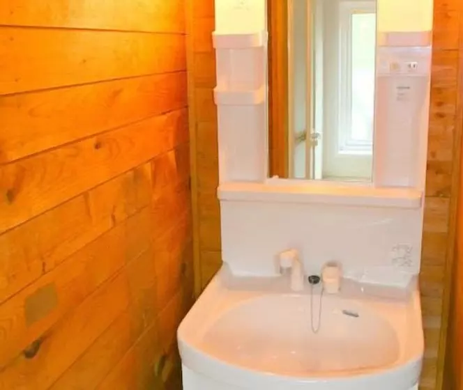 בית מלון כפרי Winkel Village