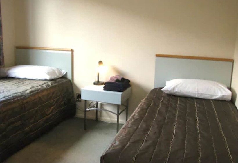 Pavilion Motel & Conference Centre