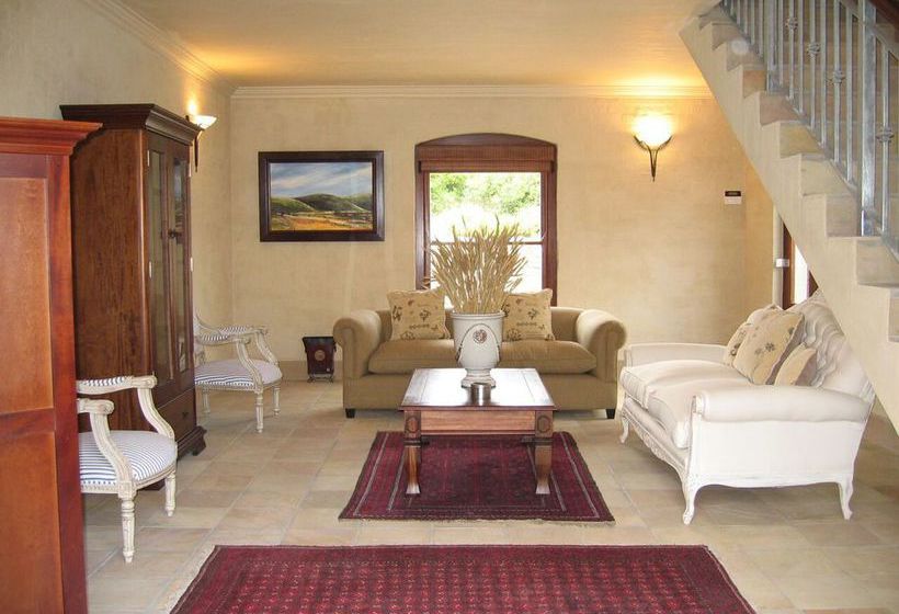 פנסיון Auberge Provence