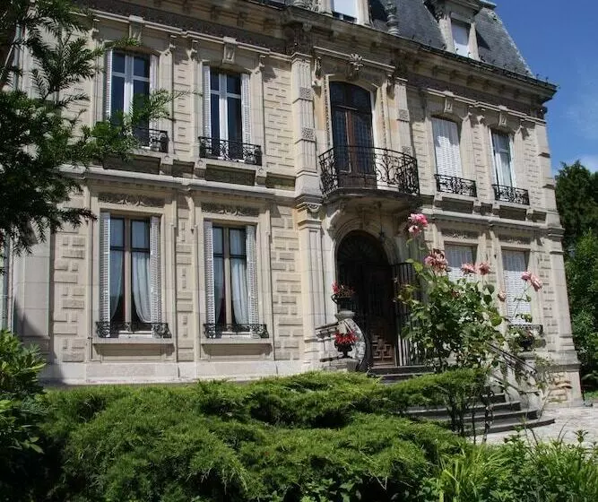 پانسیون Villa Primerose