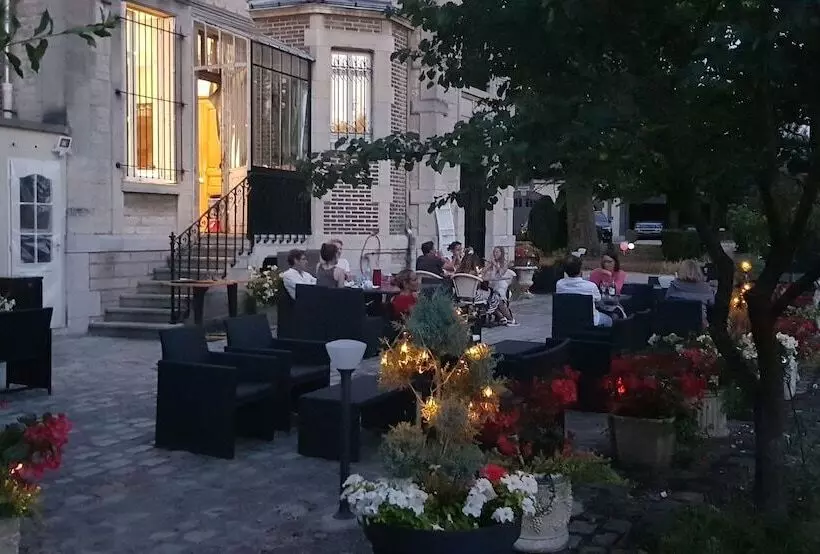 پانسیون Villa Primerose