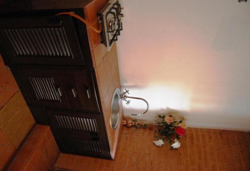 World Heritage Hotel And Apartments