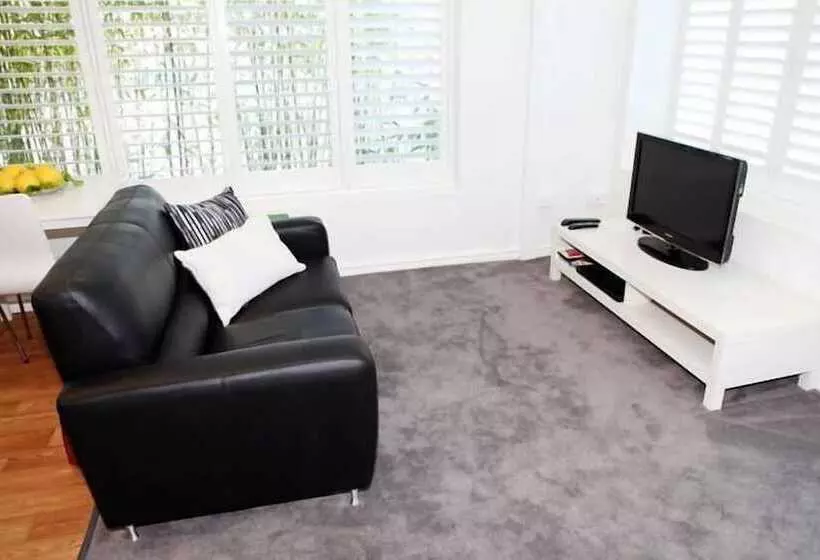 Albany Central Apartments