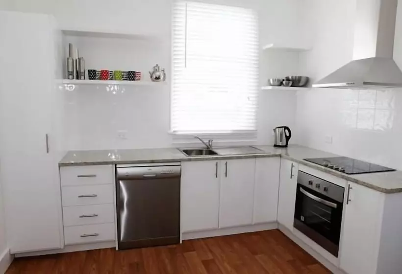 Albany Central Apartments