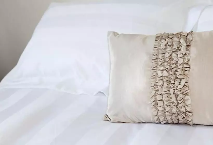 Albany Central Apartments