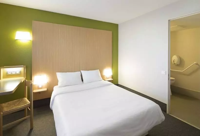 B&b Hotel Niort Marais Poitevin Est