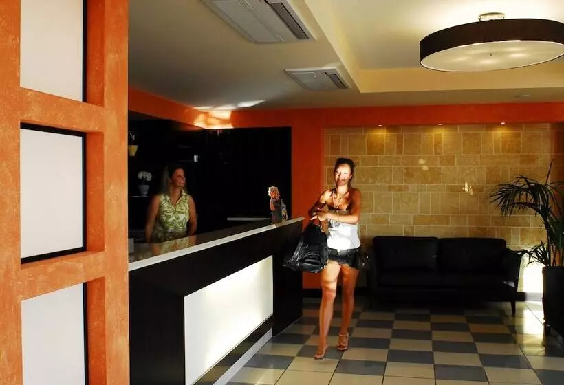 Отель Cala Saracena Resort