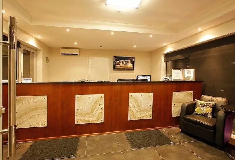 هتل City Corporate Motor Inn