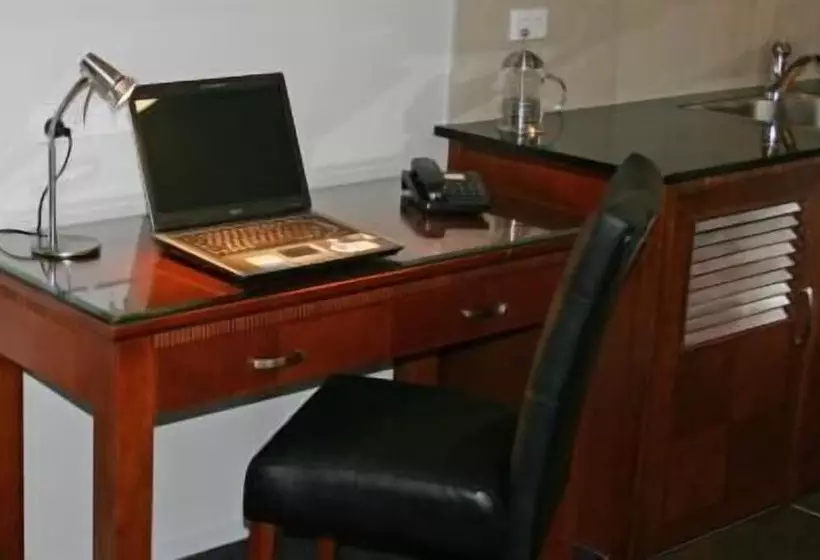 هتل City Corporate Motor Inn