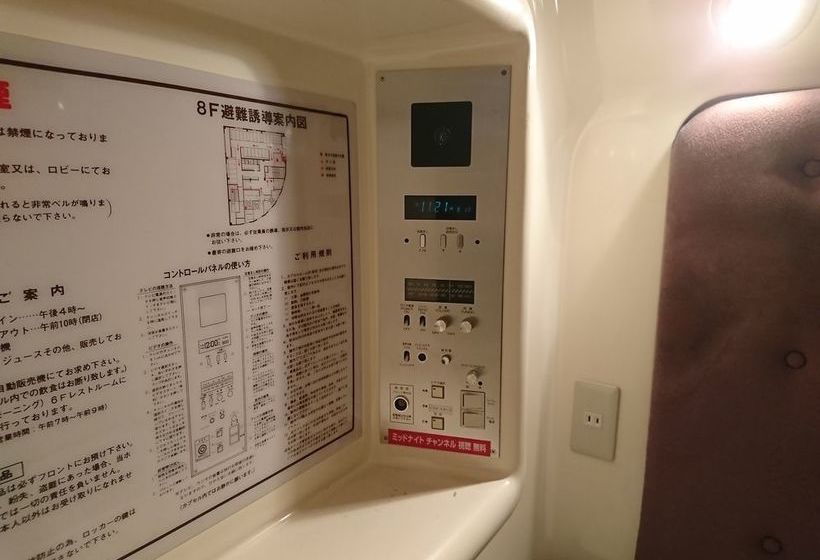 מלון כמוסות Sauna & Capsule Spadio