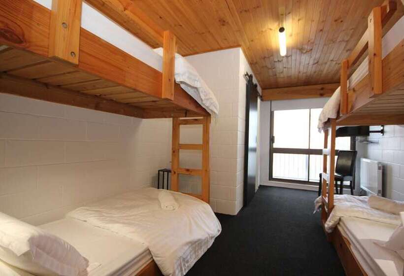 فندق Falls Creek