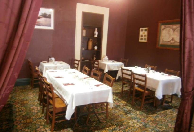 בית מלון כפרי Moondyne Joe's