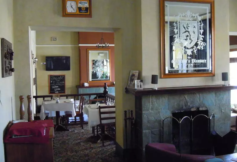 هتل Moondyne Joe's