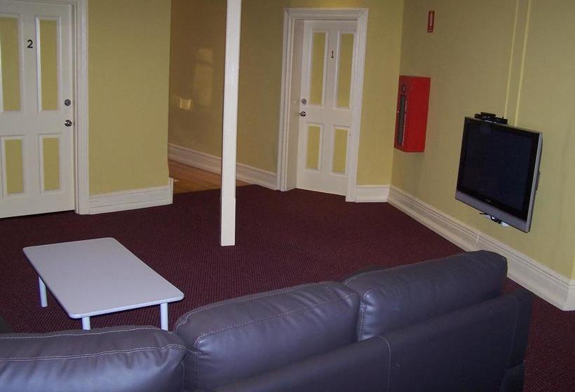 בית מלון כפרי Moondyne Joe's