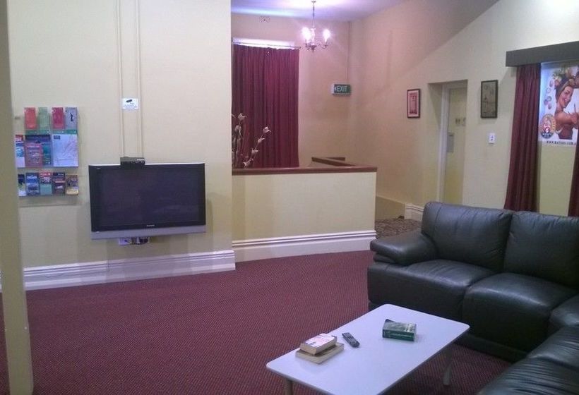 בית מלון כפרי Moondyne Joe's