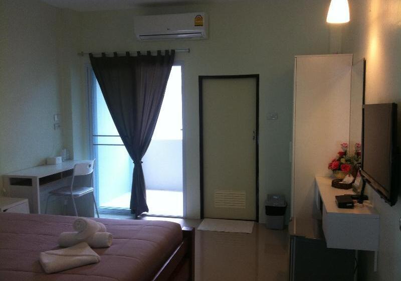 בית מלון כפרי Papangkorn House