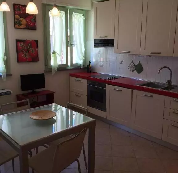 هتل Appartamenti Onda Etrusca