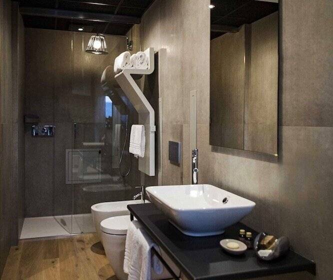 ホテル Ristorante La Rosina