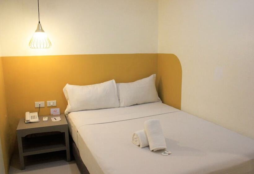 Hotel Travelbee Capitol Inn