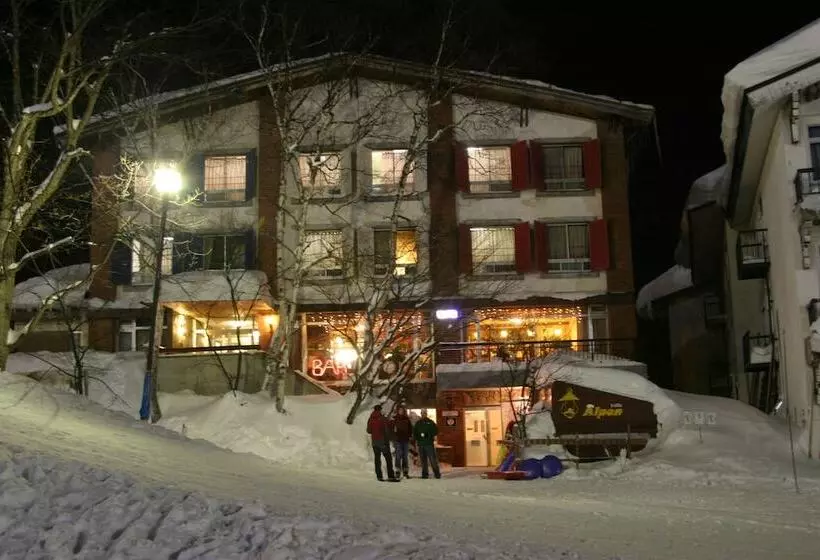 ホテル Villa Alpen
