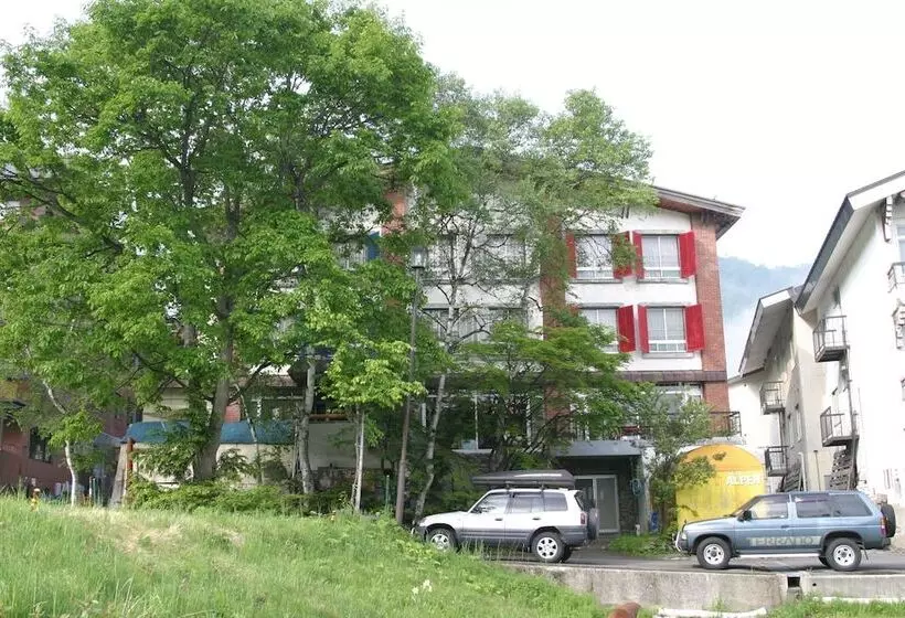 ホテル Villa Alpen