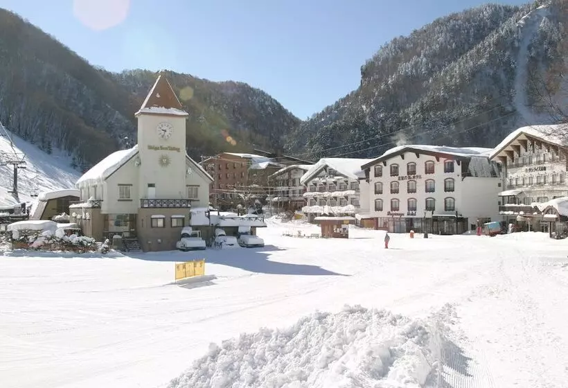 ホテル Villa Alpen