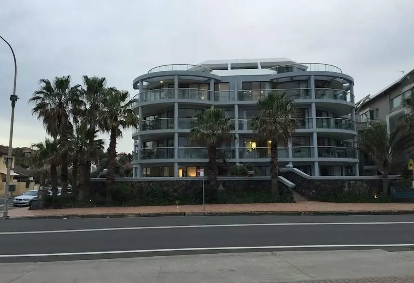 Manly Surfside Holiday Apartments