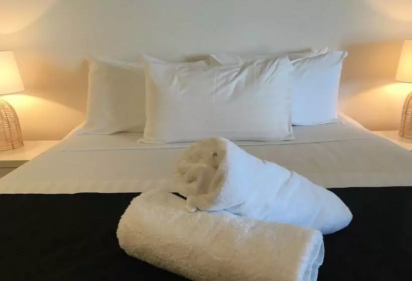 Manly Surfside Holiday Apartments