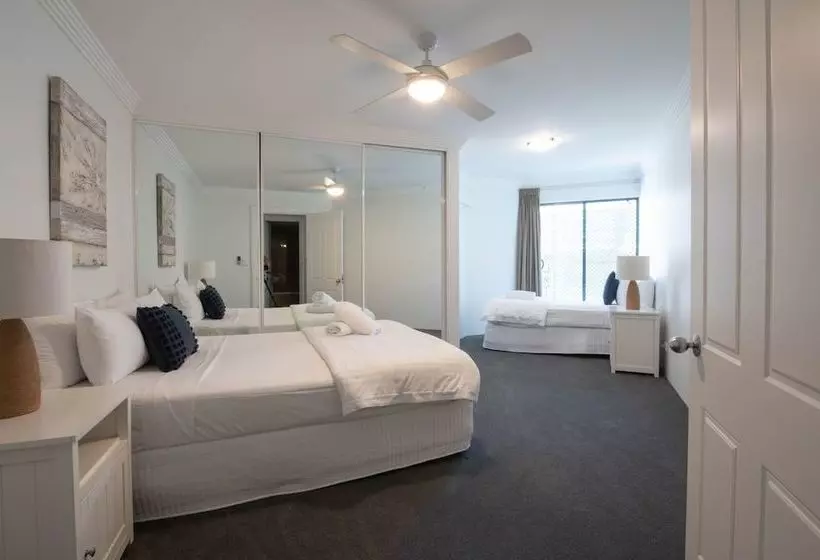 Manly Surfside Holiday Apartments