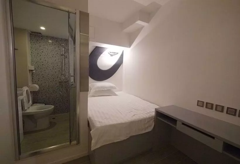 Panda S Hostel Elegant