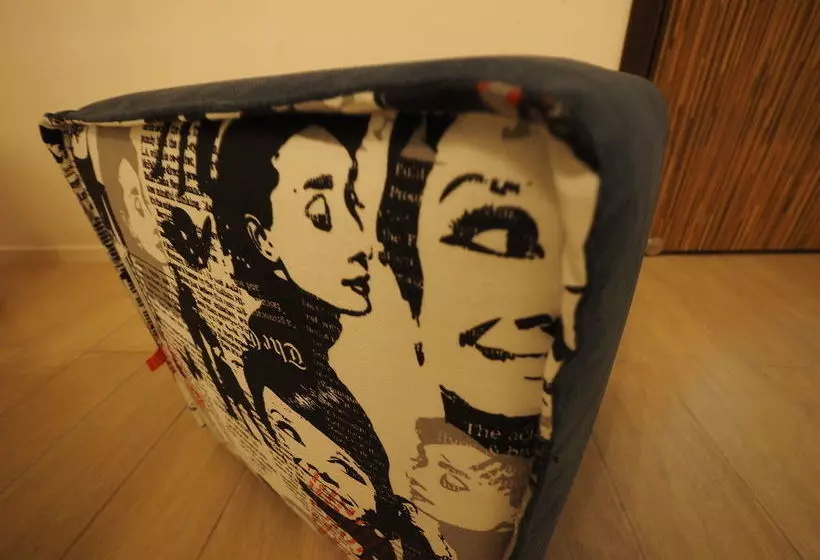 Panda S Hostel Elegant