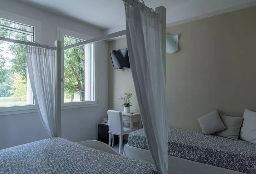 پانسیون Anima Mundi