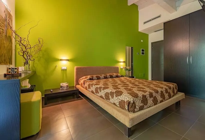 پانسیون Anima Mundi