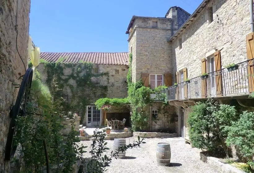 ベッドアンドブレックファースト Domaine D Alcapies