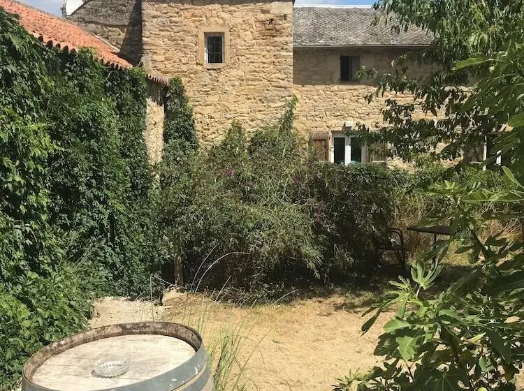 ベッドアンドブレックファースト Domaine D Alcapies