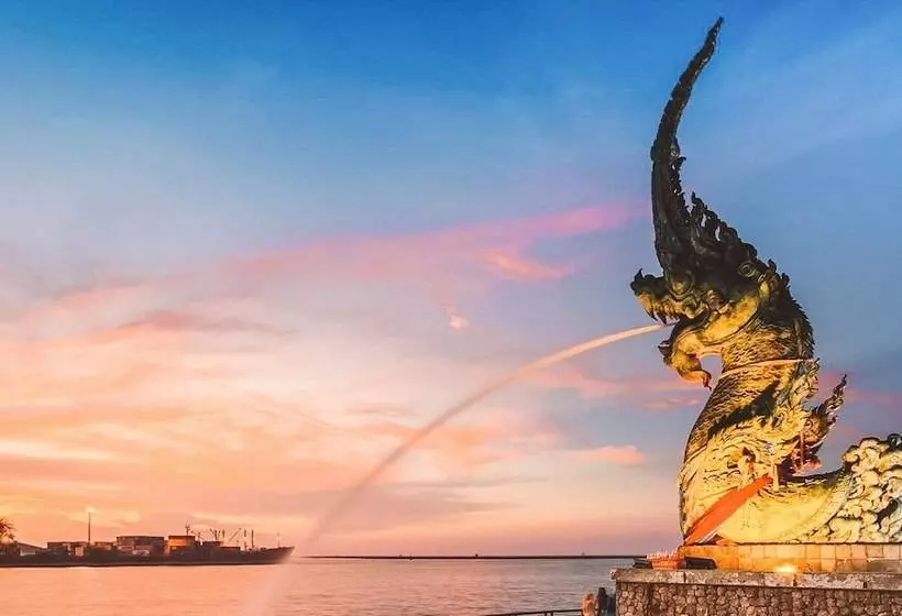 בית מלון כפרי Club Tree