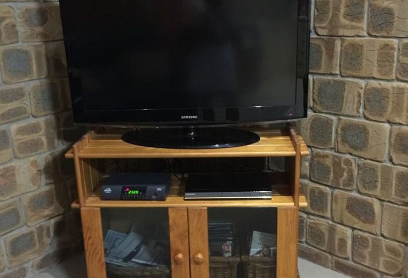 فندق Farmhouse Flat Pet Friendly