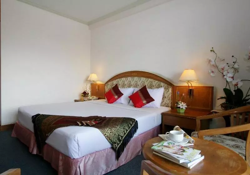 ホテル Hatyai Merridian