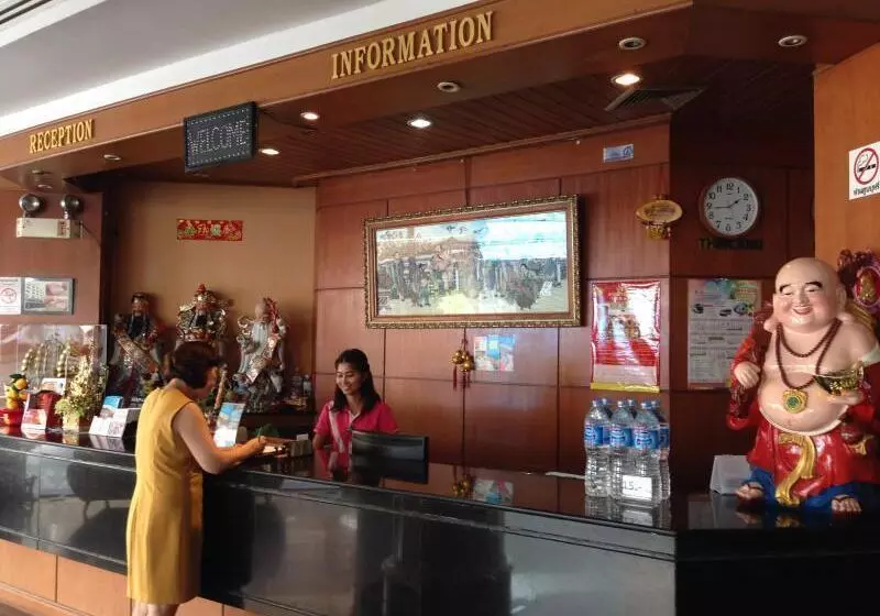 ホテル Hatyai Merridian