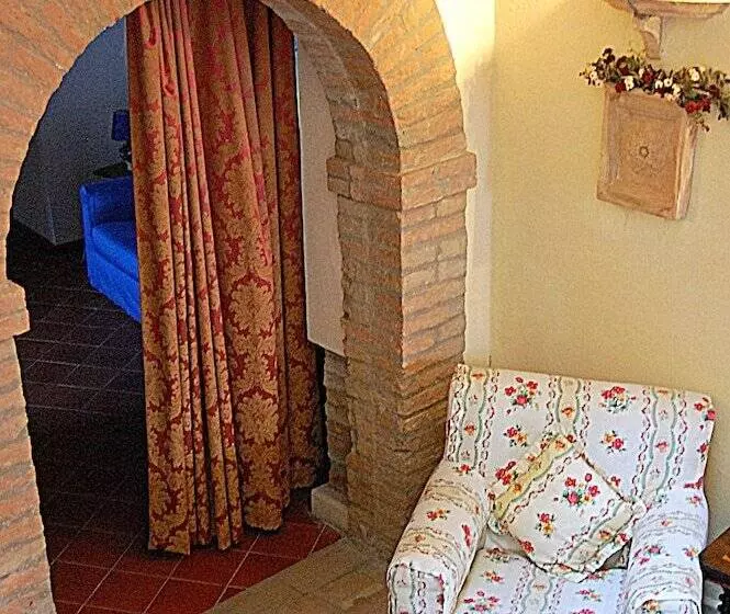 هتل Il Castello Di Rosceto