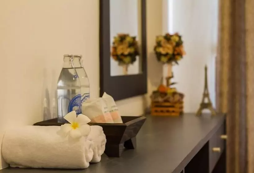 فندق Leelawadee Grand