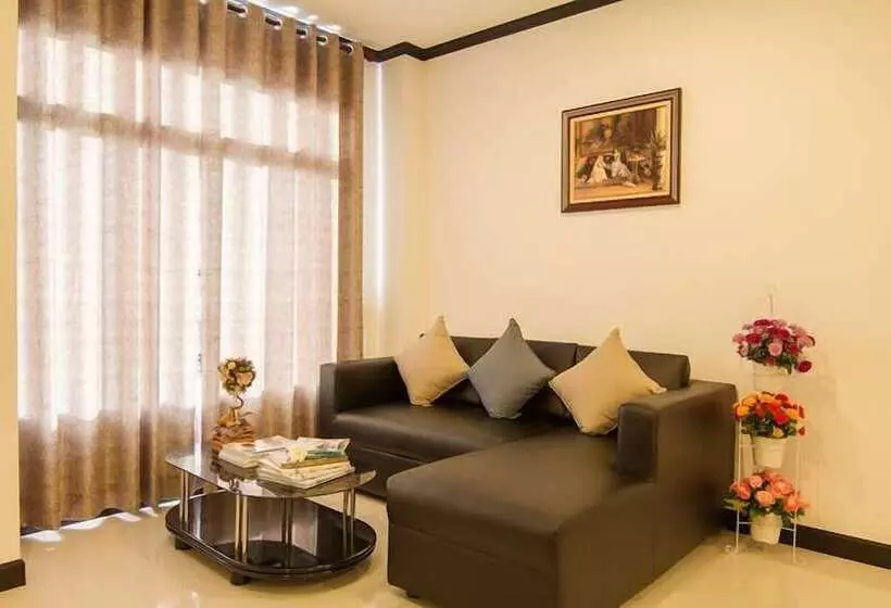 فندق Leelawadee Grand