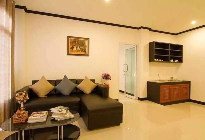 فندق Leelawadee Grand