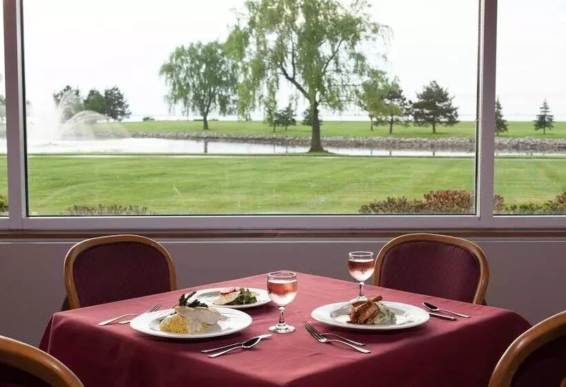Отель Maumee Bay Lodge And Conference Center