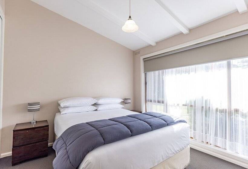 Отель Nrma Halls Gap Holiday Park