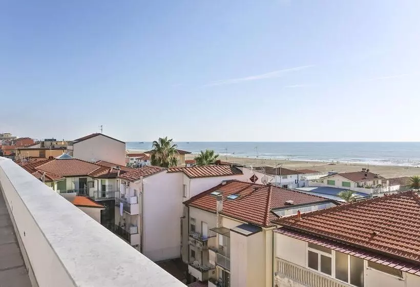 فندق Nuovo Tirreno