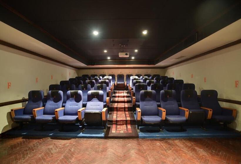 هتل Pearl Continental Bhurban