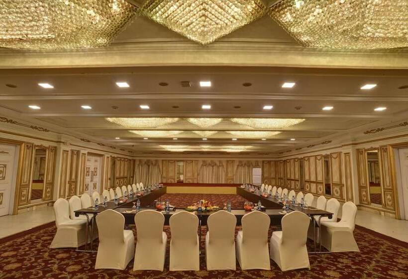 هتل Pearl Continental Bhurban