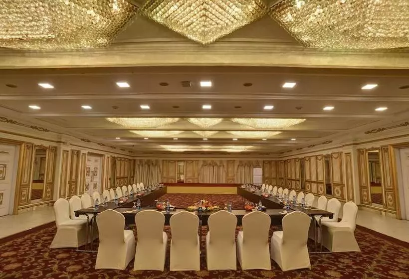 هتل Pearl Continental Bhurban