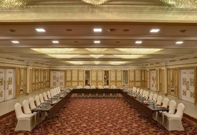 هتل Pearl Continental Bhurban